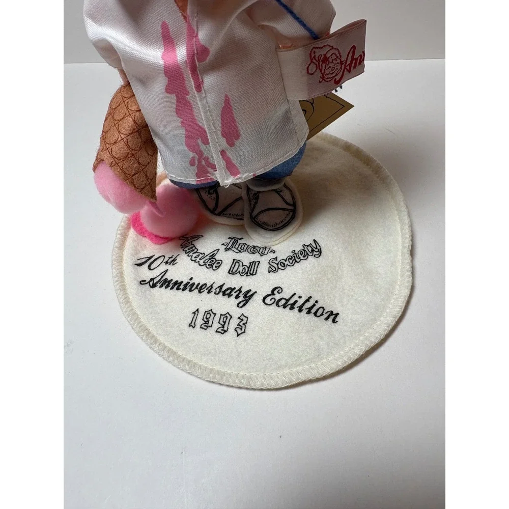 Annalee Mobilitee 1993 10th Anniversary Doll Society Boy w Ice Cream w Pin & Bag